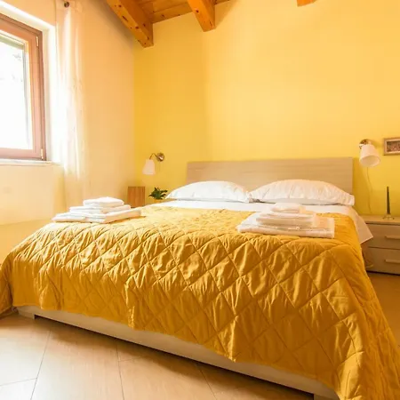 Sotto Un Tetto 3*